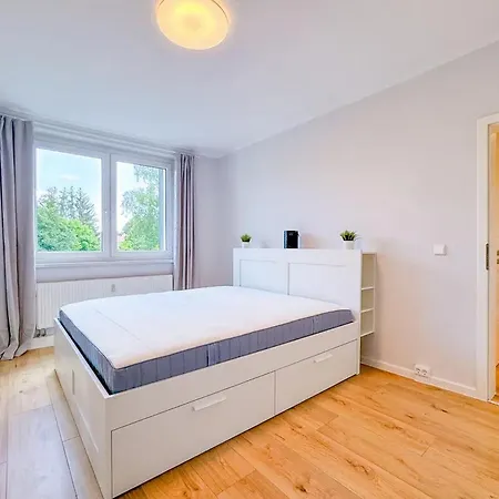 Geraeumige Stilvolle - Ihr Perfektes Zuhause 드레스덴